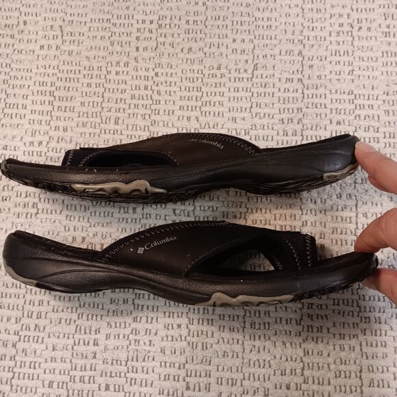 Columbia Women's 'Lima' Black Leather & Neoprene Toe Loop Slides Flip Flops sz 9 - Picture 6 of 11